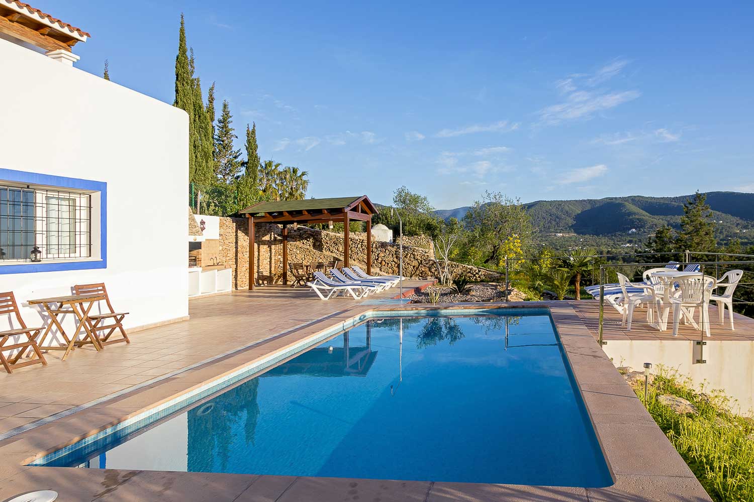 Villa  Vista Image No. 6